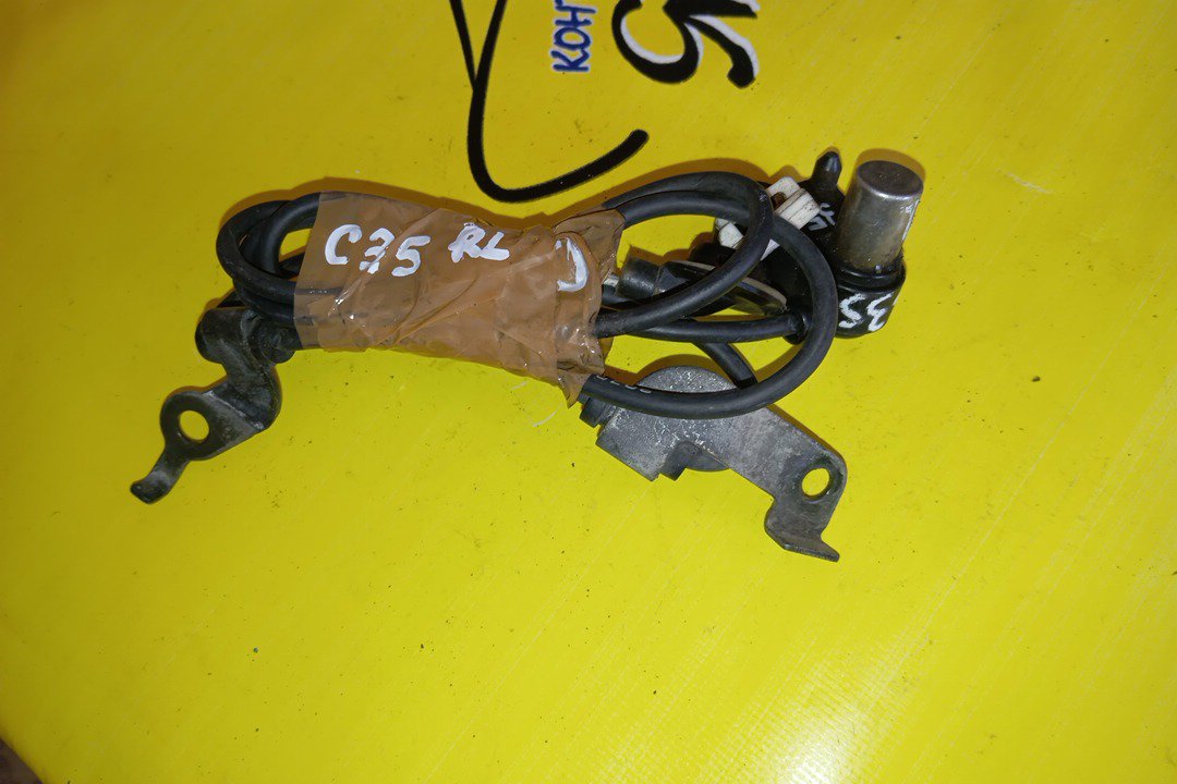 ДАТЧИК ABS/NIS/LAUREL/HC35/C35/B/L