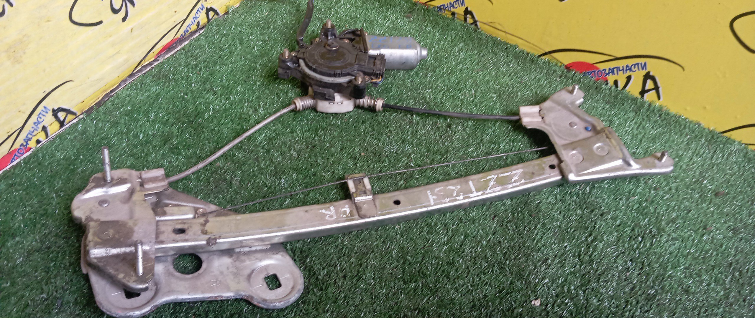 СТЕКЛОПОДЪЕМНИК/TOY/CELICA/ZZT230/ZZT231/F/R