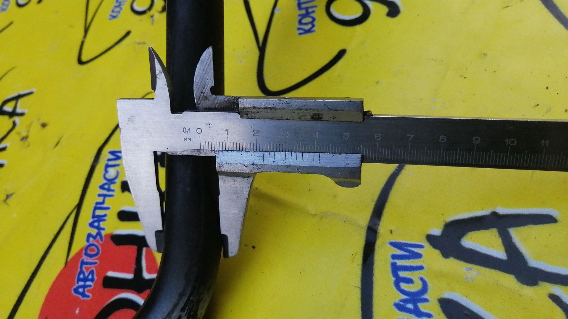 СТЕКЛО СОБАЧНИКА/MMC/LANCER CEDIA/CS5W/CS2V/CS2W/CT9W/B/R