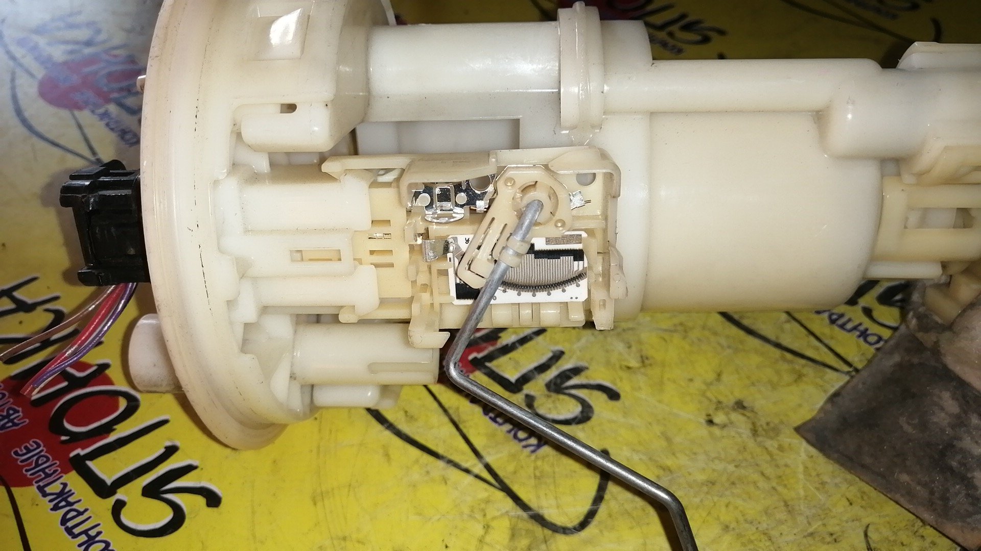 КОРПУС БЕНЗОНАСОСА/DAI/MIRA/LA300S/L275S/LA310S/L700S