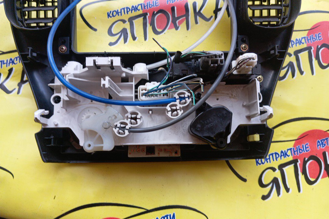 БЛОК КЛИМАТ-КОНТРОЛЯ/TOY/FUNCARGO/NCP20/NCP21/NCP25/МЕХАНИЧ./1 МОДЕЛЬ