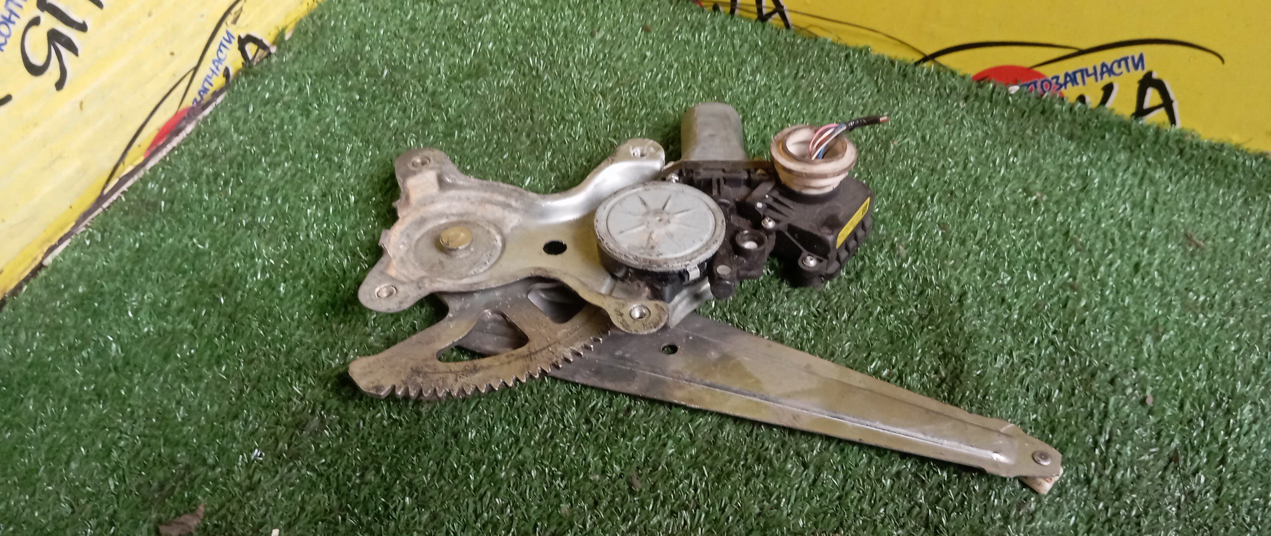 СТЕКЛОПОДЪЕМНИК/TOY/CAMRY/ACV40/ACV45/B/R