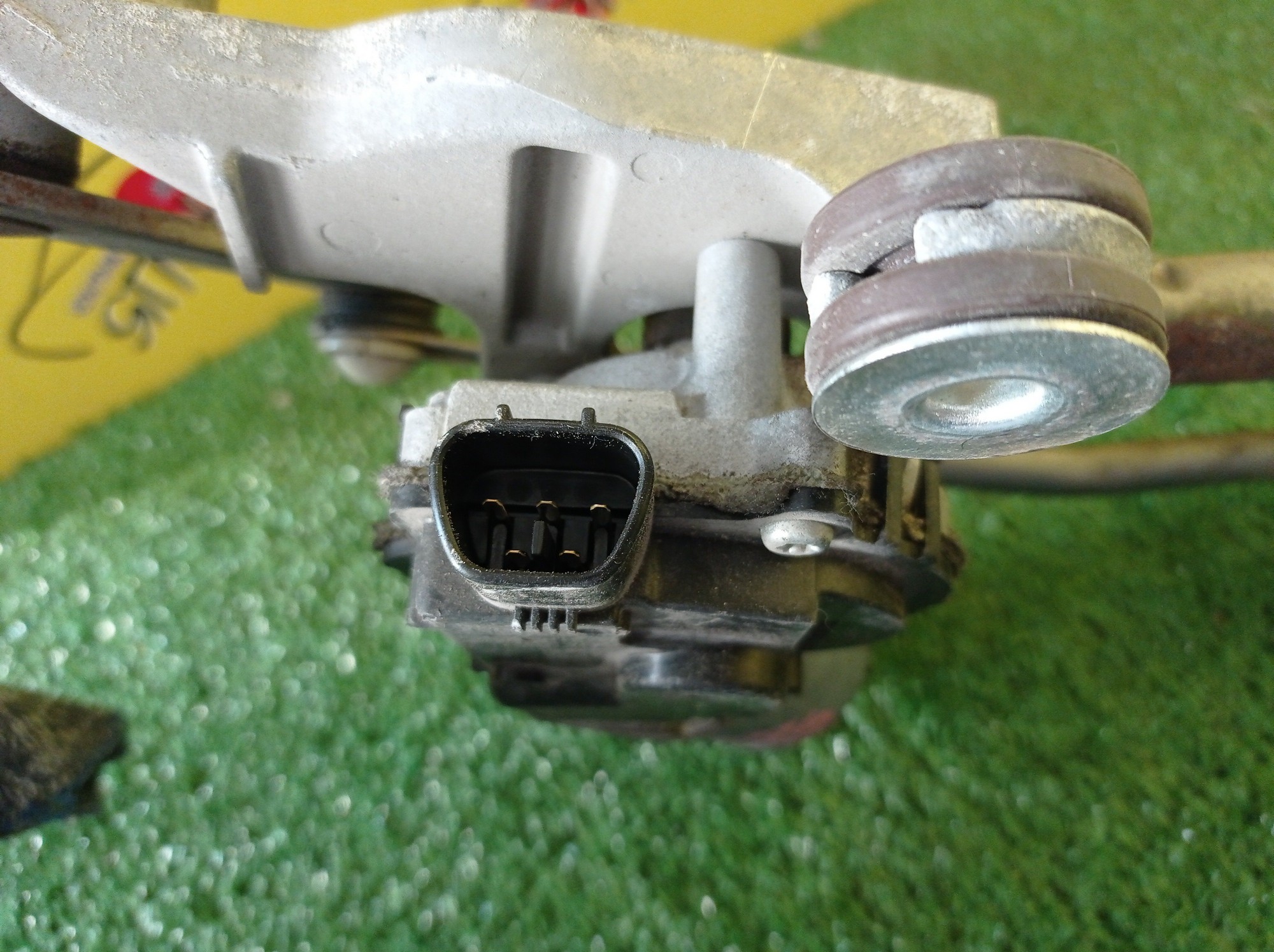 ТРАПЕЦИЯ ДВОРНИКОВ/HON/FIT/GE6/GE7/GE8/GE9/С МОТОРОМ