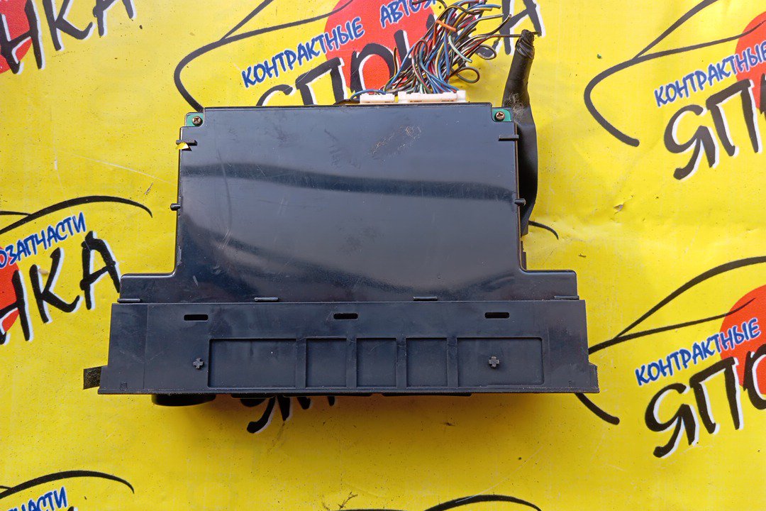 БЛОК КЛИМАТ-КОНТРОЛЯ/TOY/WINDOM/VCV10/VCV11/ЭЛЕКТРО/С ДИСПЛЕЕМ