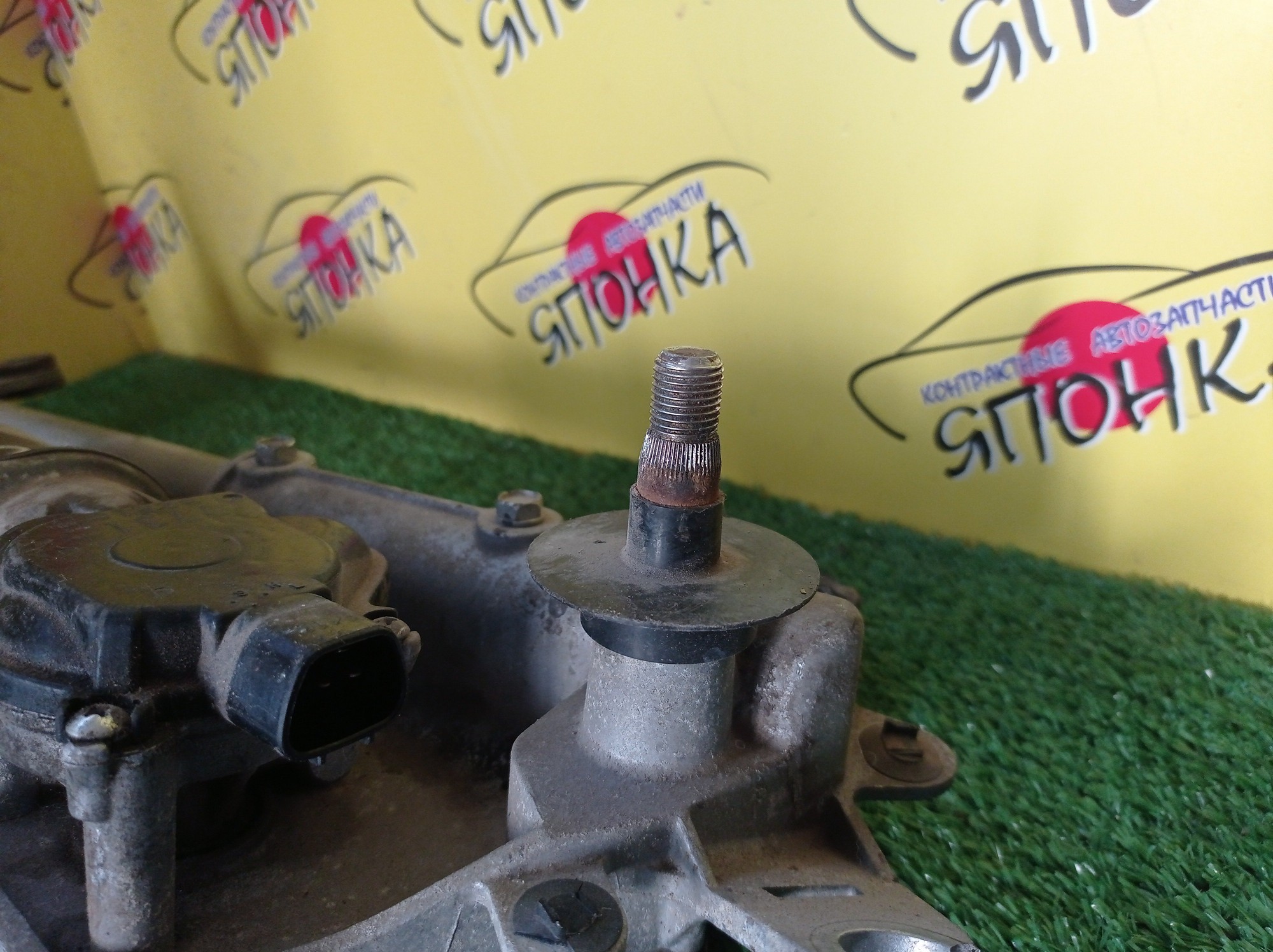 ТРАПЕЦИЯ ДВОРНИКОВ/HON/FIT/GE6/GE7/GE8/GE9/С МОТОРОМ