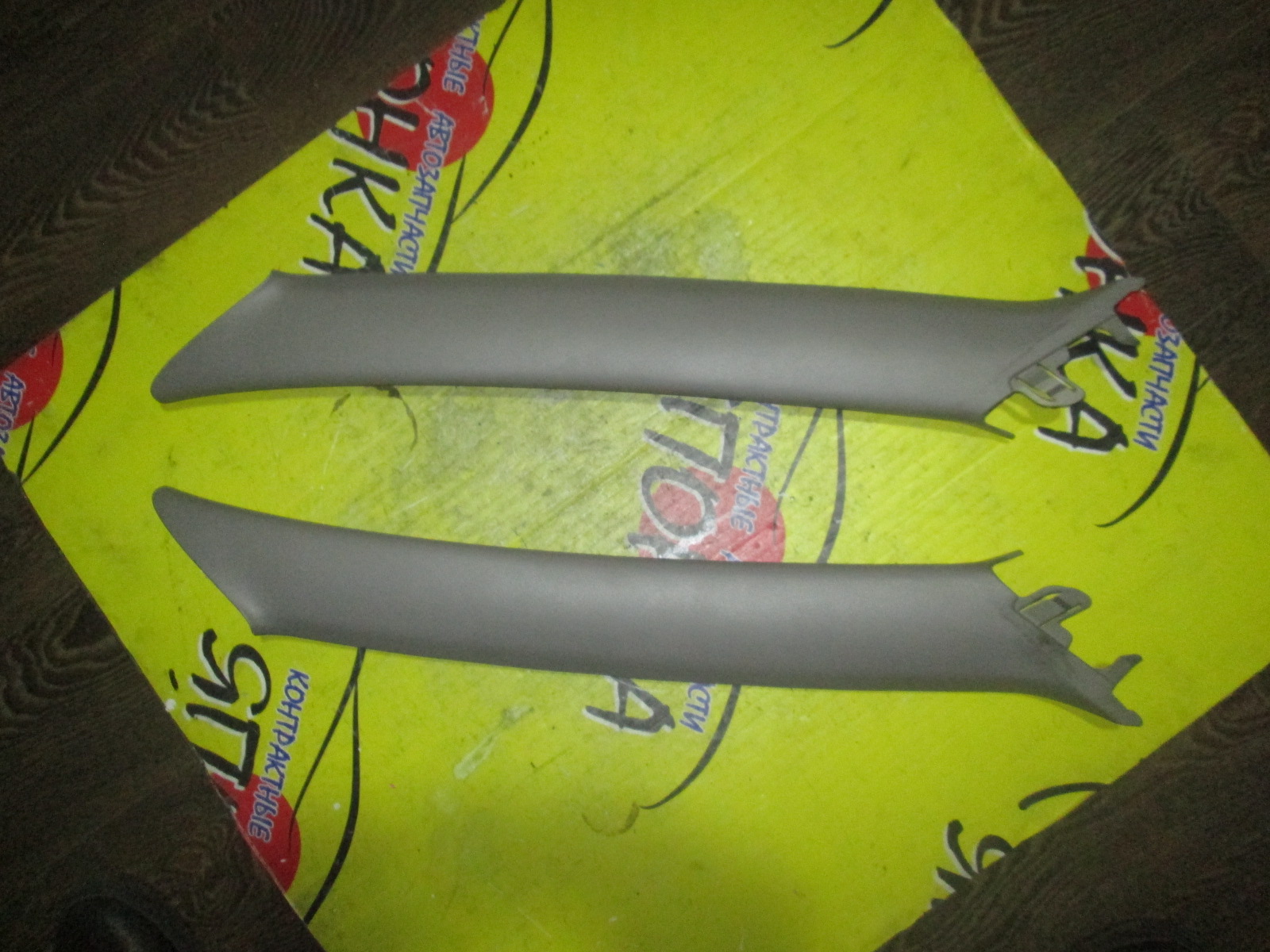 НАКЛАДКА НА СТОЙКУ КУЗОВА/TOY/ALTEZZA/ALTEZZA GITA/GXE10/SXE10/F/L