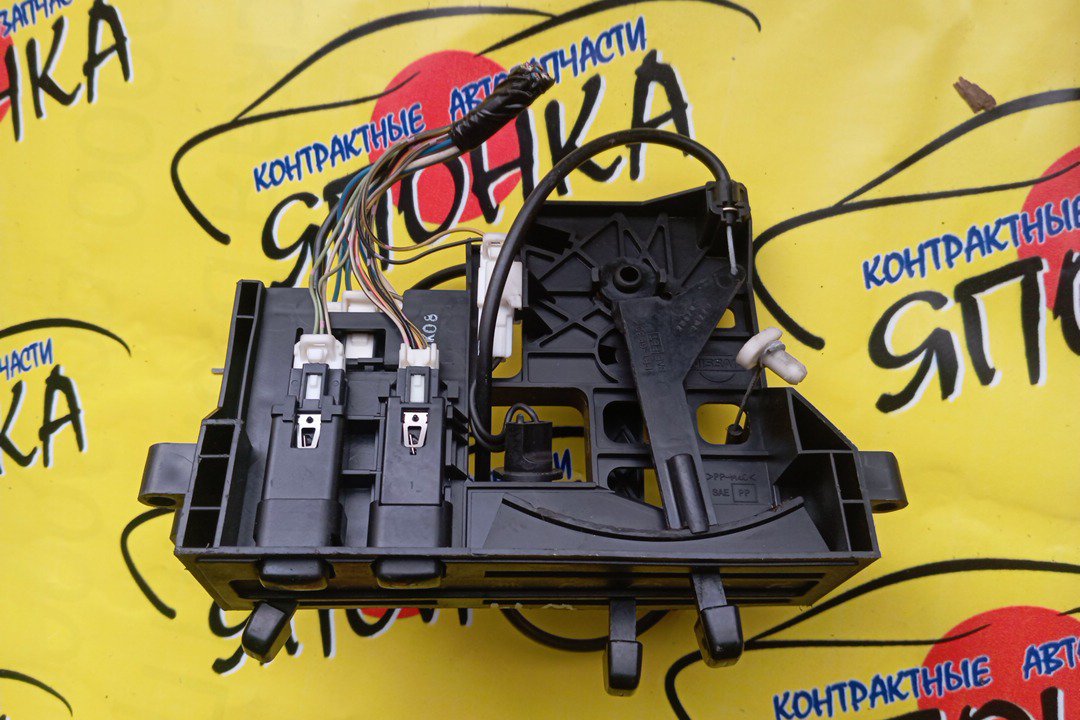 БЛОК КЛИМАТ-КОНТРОЛЯ/NIS/AVENIR/EXPERT/STAGEA/PNW11/PW11/RNW11/RW11/SW11/ЭЛЕКТРО МЕХАНИЧ