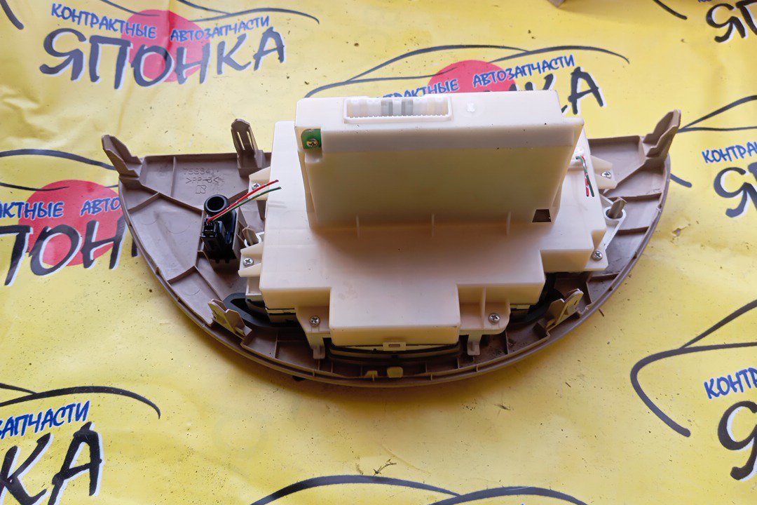 БЛОК КЛИМАТ-КОНТРОЛЯ/TOY/PORTE/NNP10