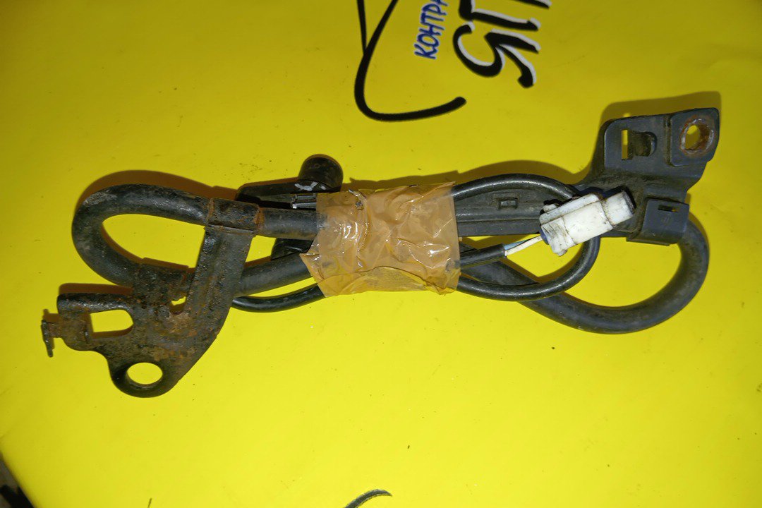 ДАТЧИК ABS/TOY/IPSUM/NOAH/ACM21/AZR60/F/R