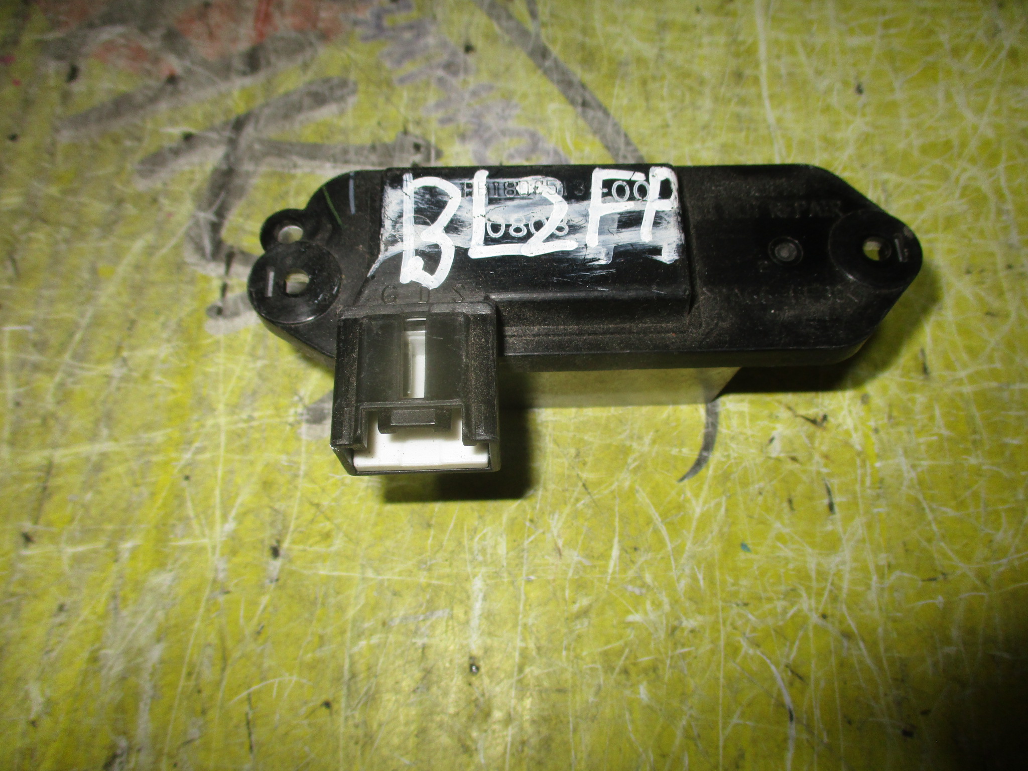 РЕОСТАТ/MAZ/AXELA/BK5P/BKEP/BL5FP/ALLUMINIUM/3 КОНТАКТА