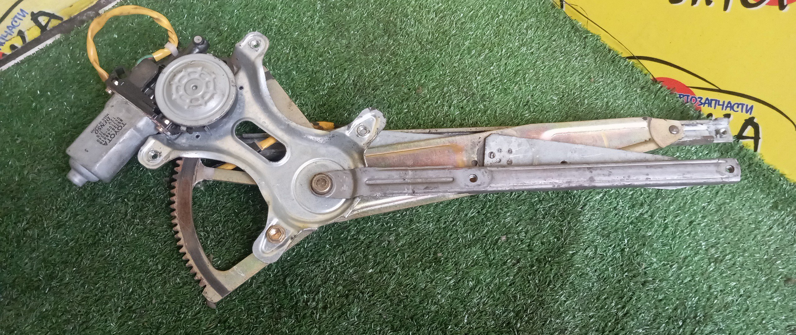 СТЕКЛОПОДЪЕМНИК/TOY/HARRIER/SXU10/MCU10/MCU15/ACU10/ACU15/F/L