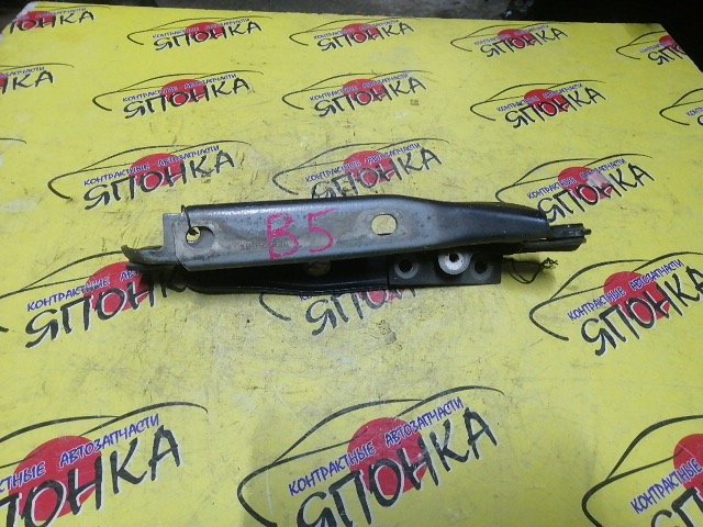 ПЕТЛЯ КАПОТА/AUDI/A4/B5/КОМПЛЕКТ