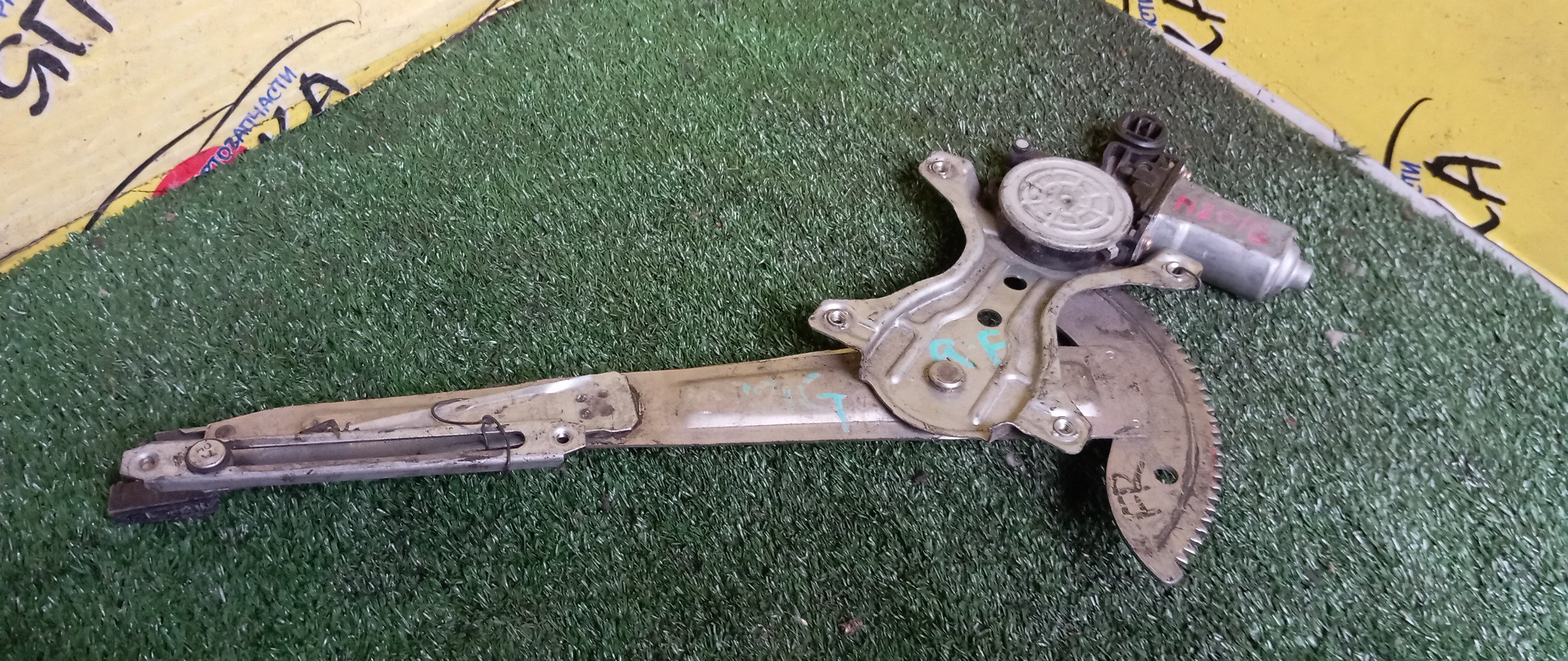 СТЕКЛОПОДЪЕМНИК/DAI/YRV/M201G/F/R