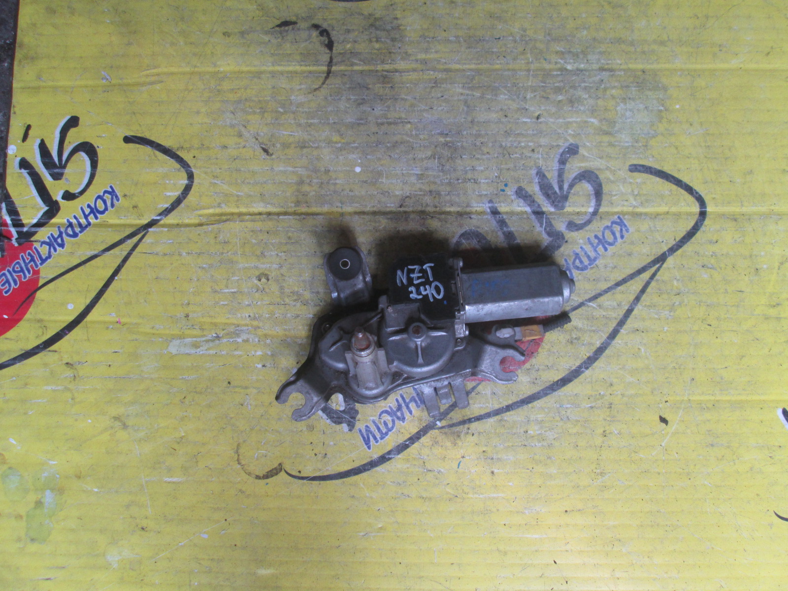 МОТОРЧИК ЗАДНЕГО ДВОРНИКА/TOY/ALLION/PREMIO/AZT240/NZT240/ZZT240/ZZT245