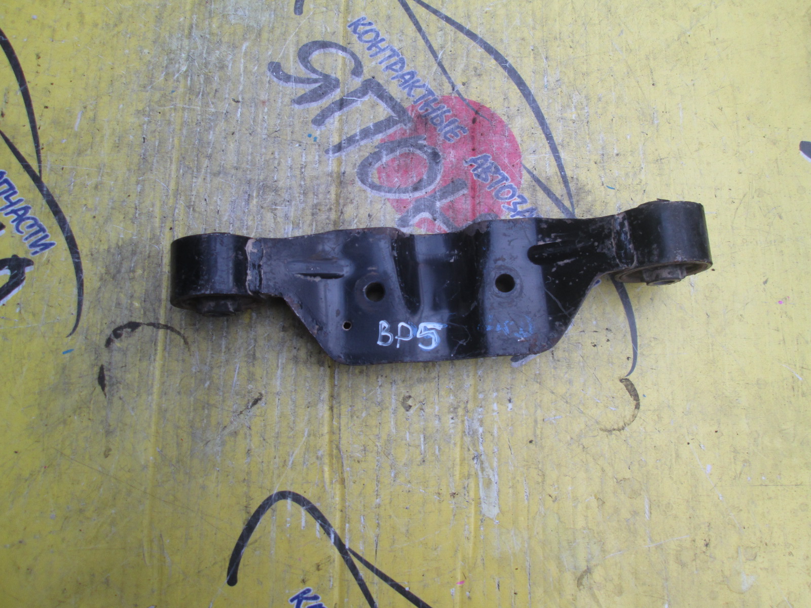 КРОНШТЕЙН РЕДУКТОРА/SUB/LEGACY/LEGACY WAGON/BLE/BL9/BL5/BP5/BPE