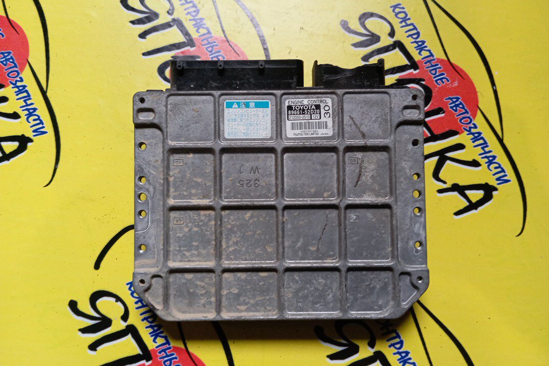 БЛОК EFI/TOY/RACTIS/SCP100/2SZ/8966152D20