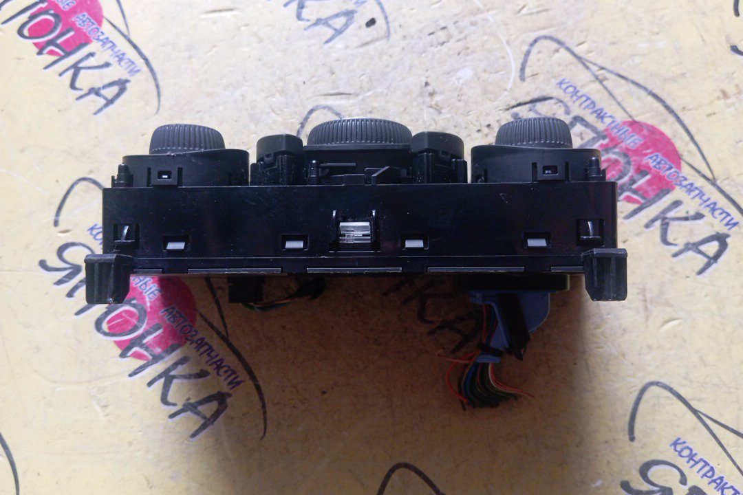 БЛОК КЛИМАТ-КОНТРОЛЯ/PEU/PEUGEOT 308