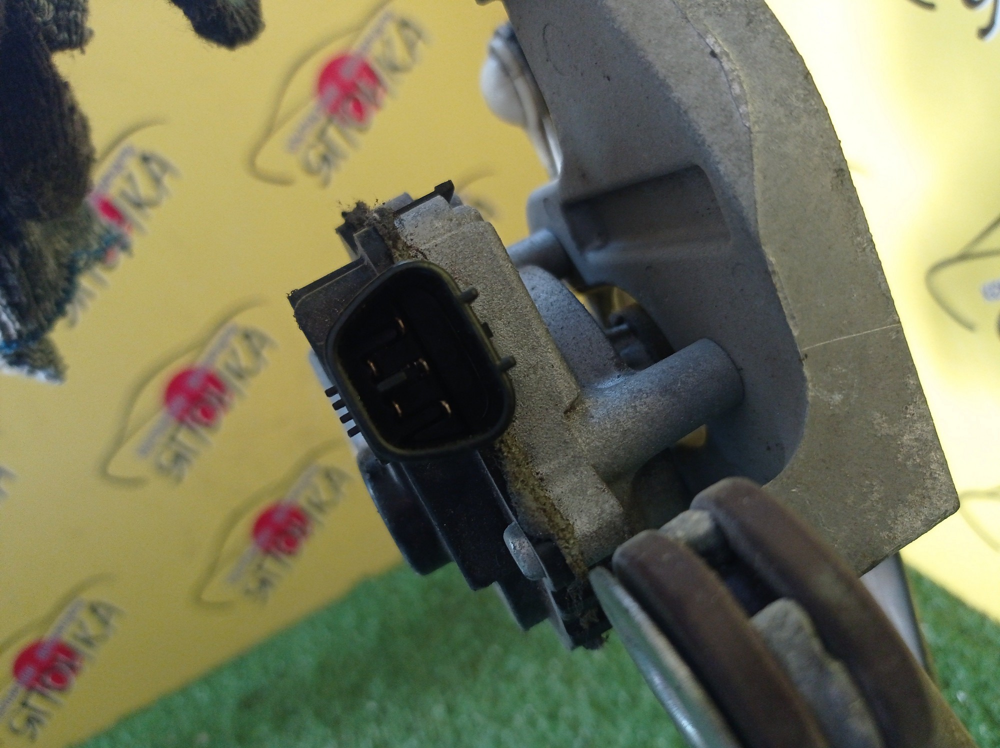 ТРАПЕЦИЯ ДВОРНИКОВ/HON/FIT/GE6/GE7/GE8/GE9/С МОТОРОМ