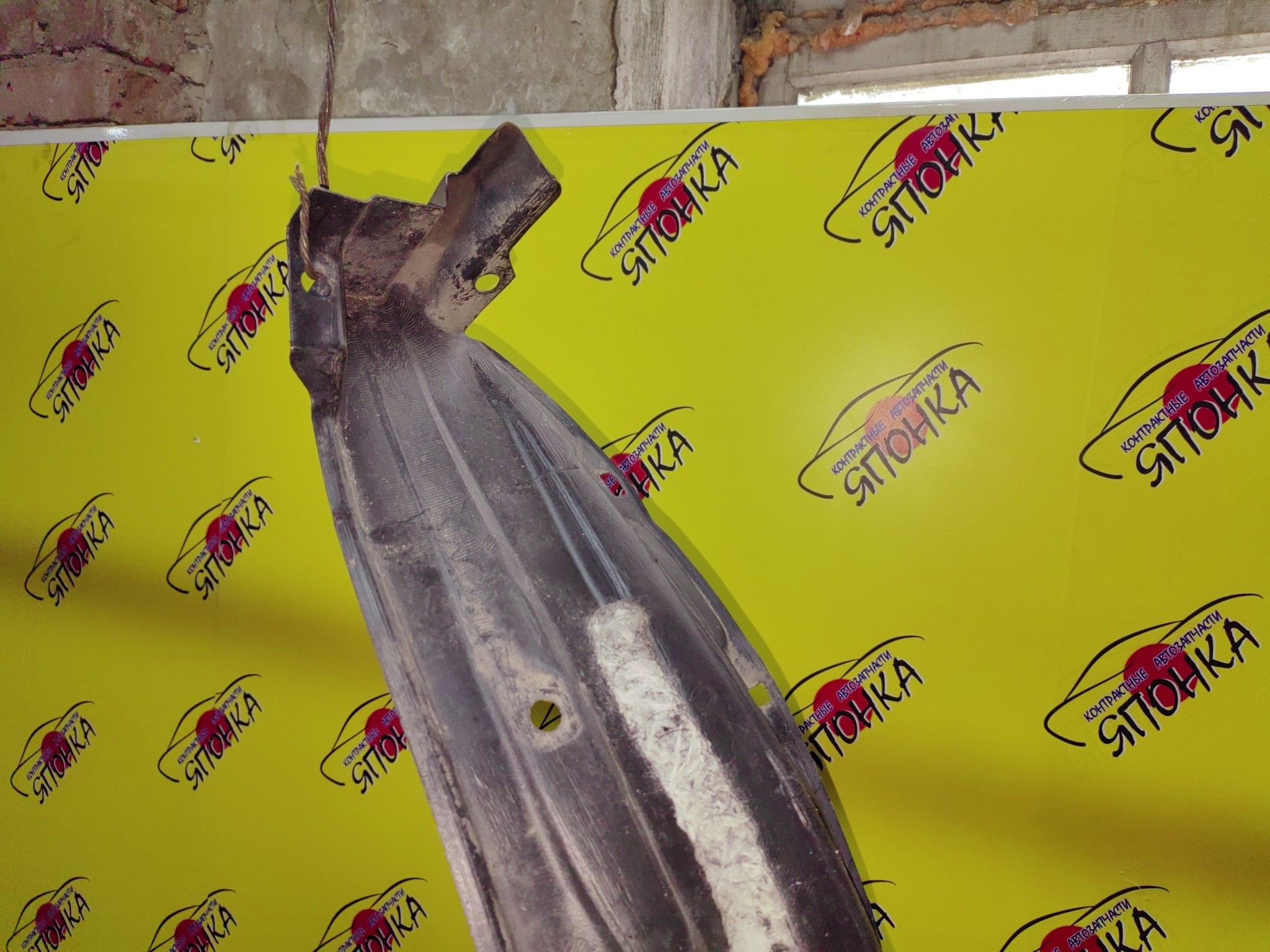 ПОДКРЫЛОК/TOY/PORTE/NCP140/NCP141/NCP145/NSP140/NSP141/NSP145/F/L