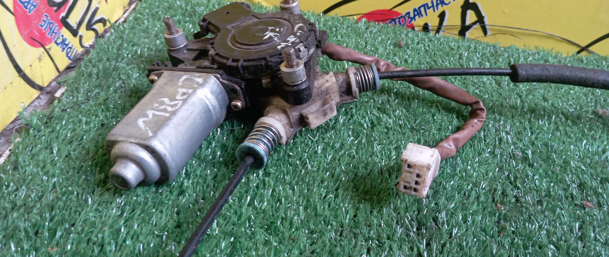 СТЕКЛОПОДЪЕМНИК/MAZ/PREMACY/CP8W/CPEW/F/L