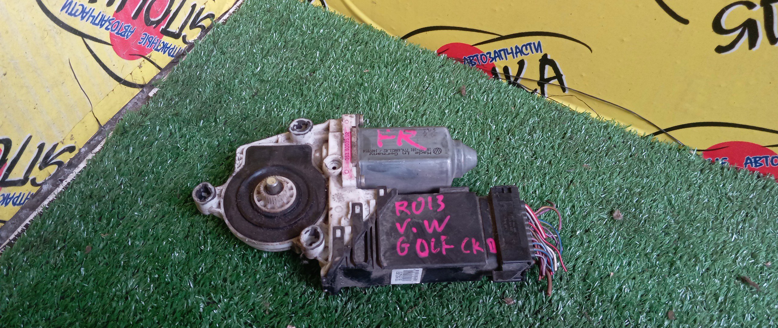 СТЕКЛОПОДЪЕМНИК/VW/GOLF/1J1/F/R