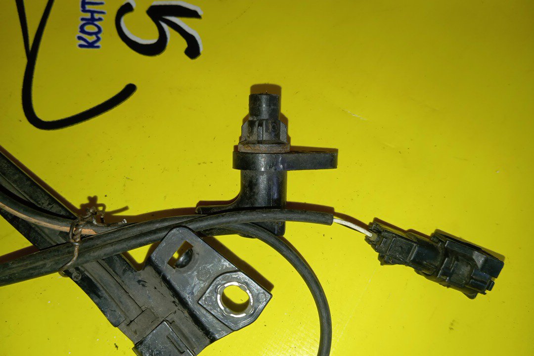 ДАТЧИК ABS/TOY/COROLLA FIELDER/COROLLA AXIO/COROLLA/NZE141/NZE144/ZRE142/ZRE144/F/R