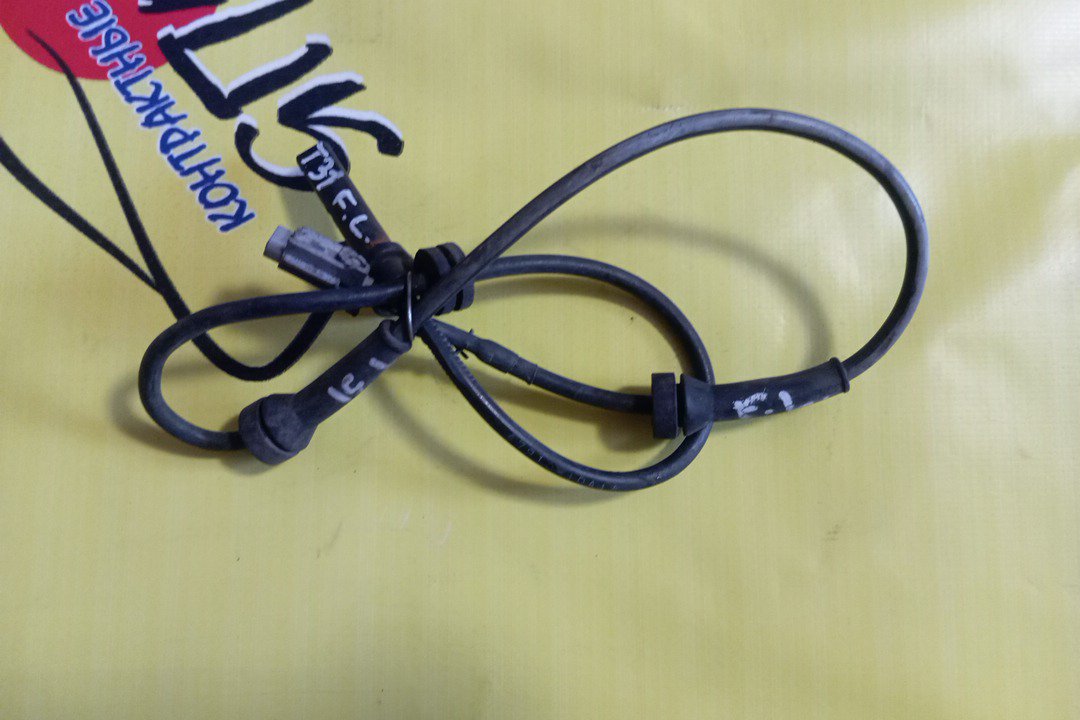 ДАТЧИК ABS/NIS/X-TRAIL/DNT31/NT31/T31/TNT31/F/L