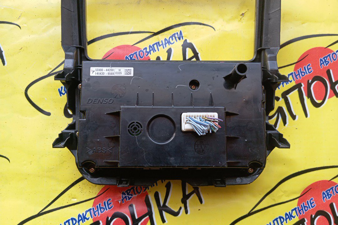 БЛОК КЛИМАТ-КОНТРОЛЯ/TOY/IPSUM/ACM21/ACM26