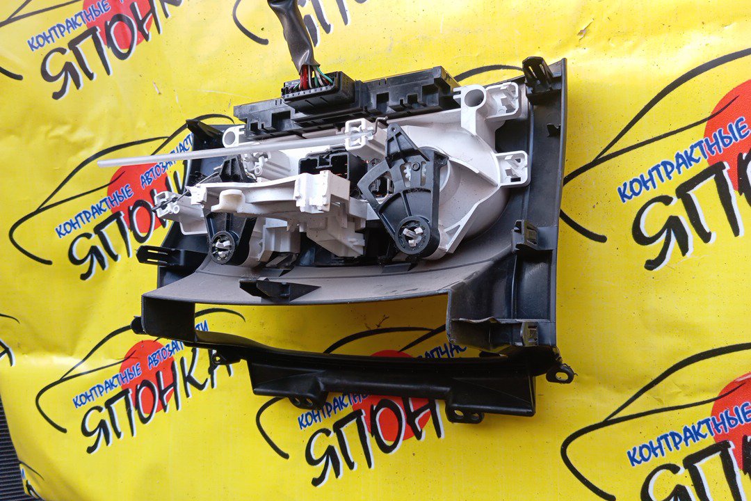 БЛОК КЛИМАТ-КОНТРОЛЯ/TOY/PASSO/KGC10/KGC15/QNC10