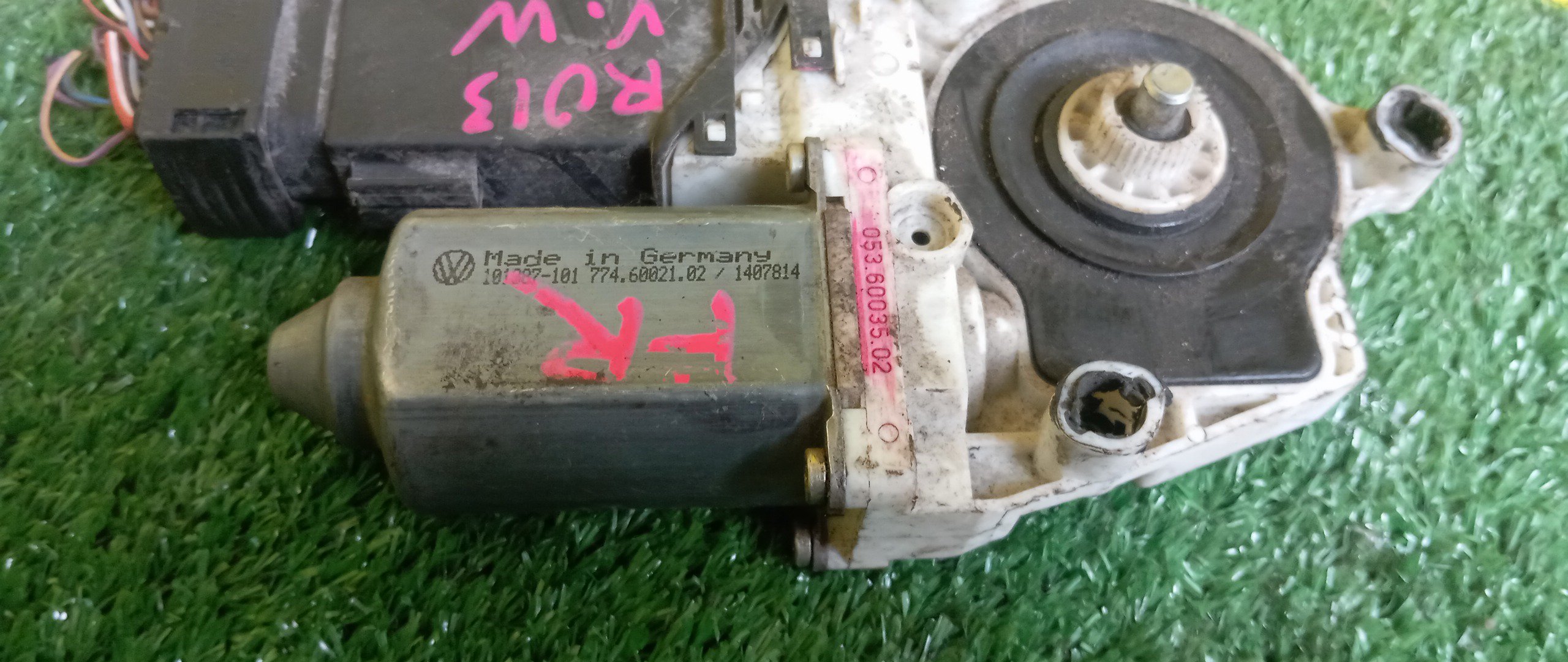 СТЕКЛОПОДЪЕМНИК/VW/GOLF/1J1/F/R