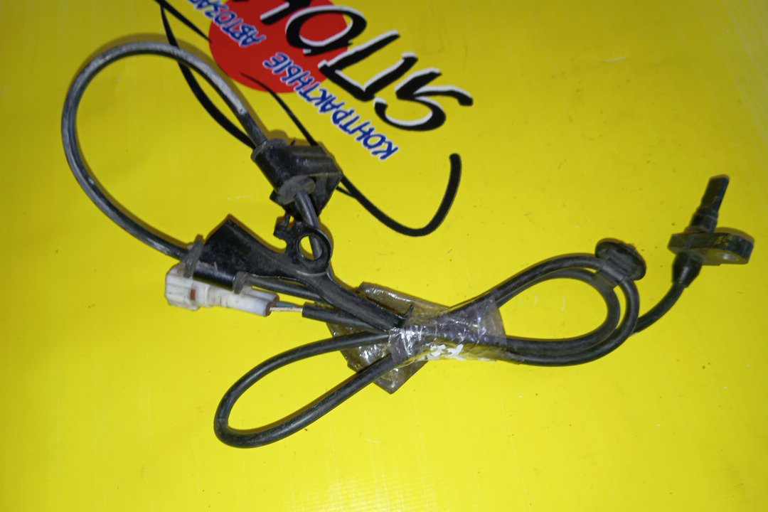 ДАТЧИК ABS/TOY/VITZ/NCP90/F/L