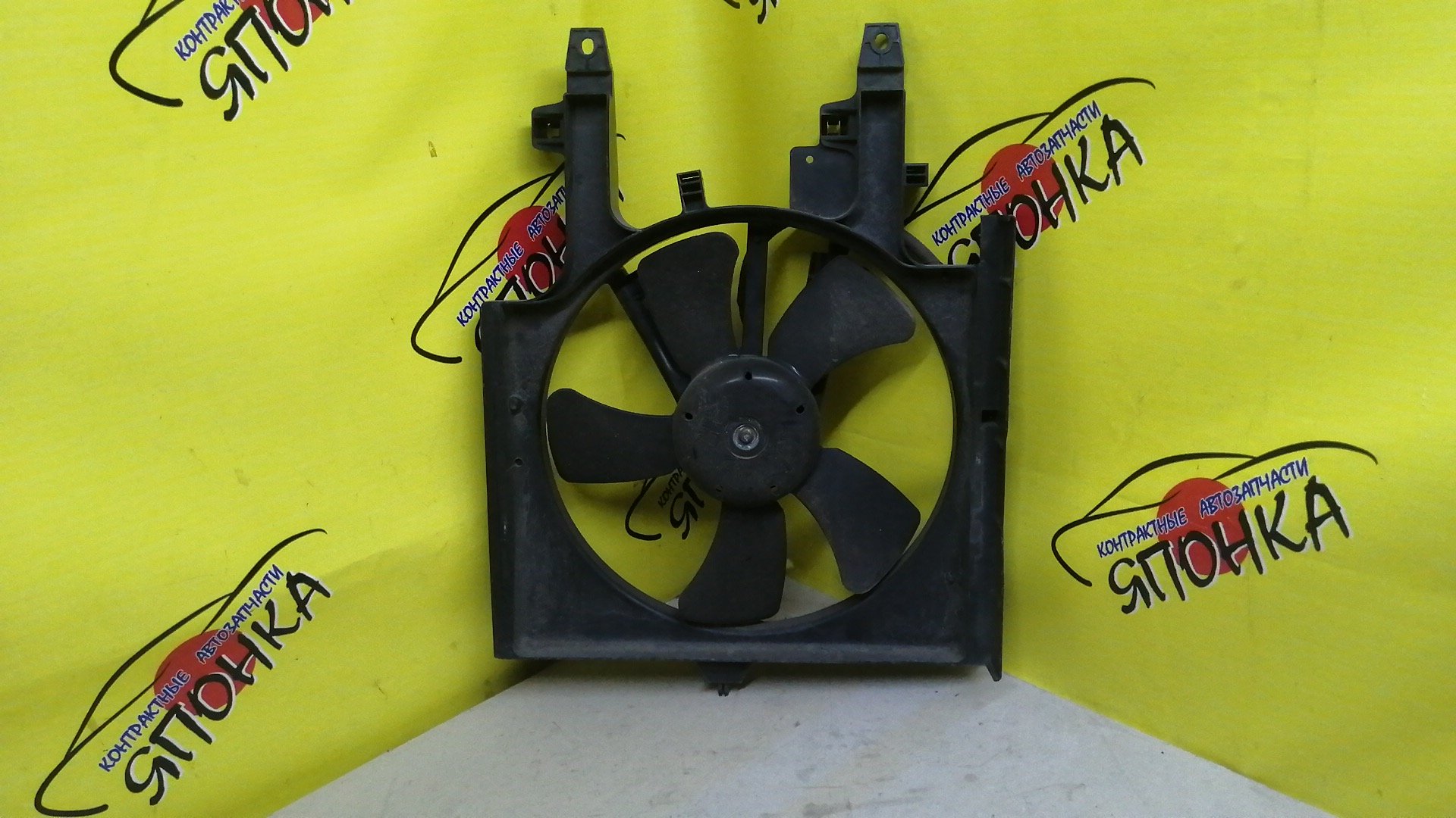 ДИФФУЗОР РАДИАТОРА/NIS/CUBE/ANZ10/Z10/AZ10/ОСНОВНОЙ