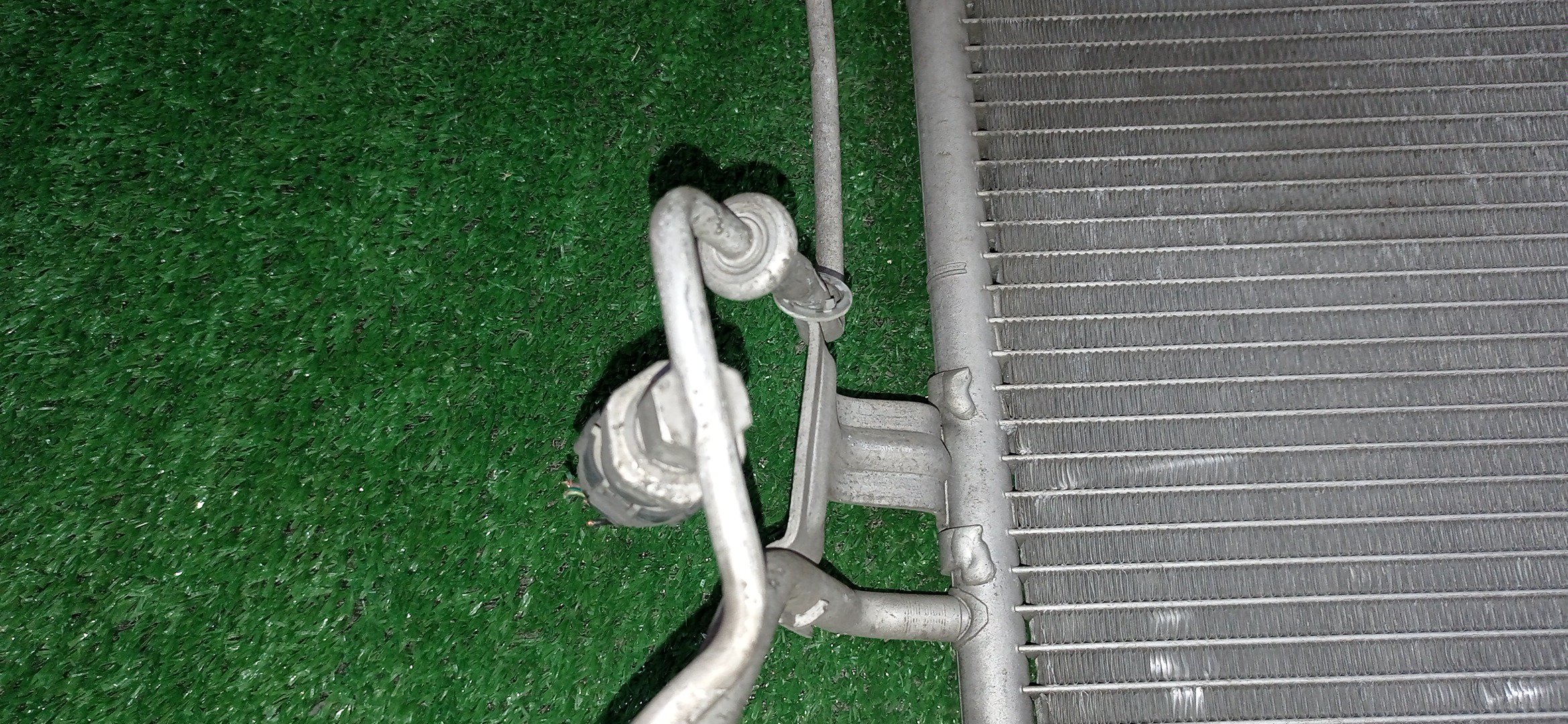 РАДИАТОР КОНДИЦИОНЕРА/MAZ/DEMIO/VERISA/DC/DY