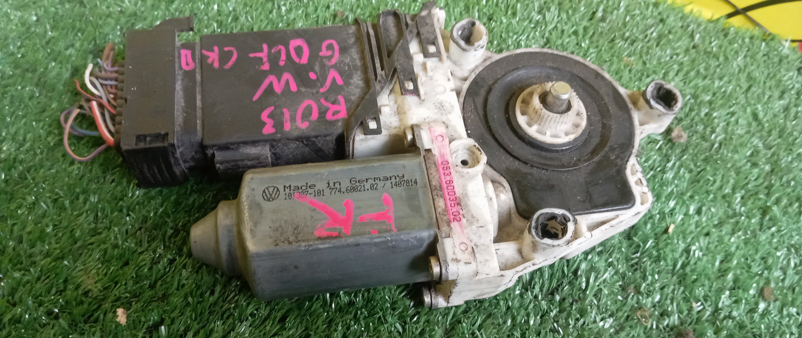 СТЕКЛОПОДЪЕМНИК/VW/GOLF/1J1/F/L