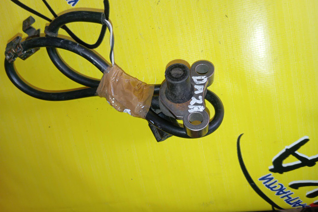 ДАТЧИК ABS/MMC/CARISMA/DA2A/B/L