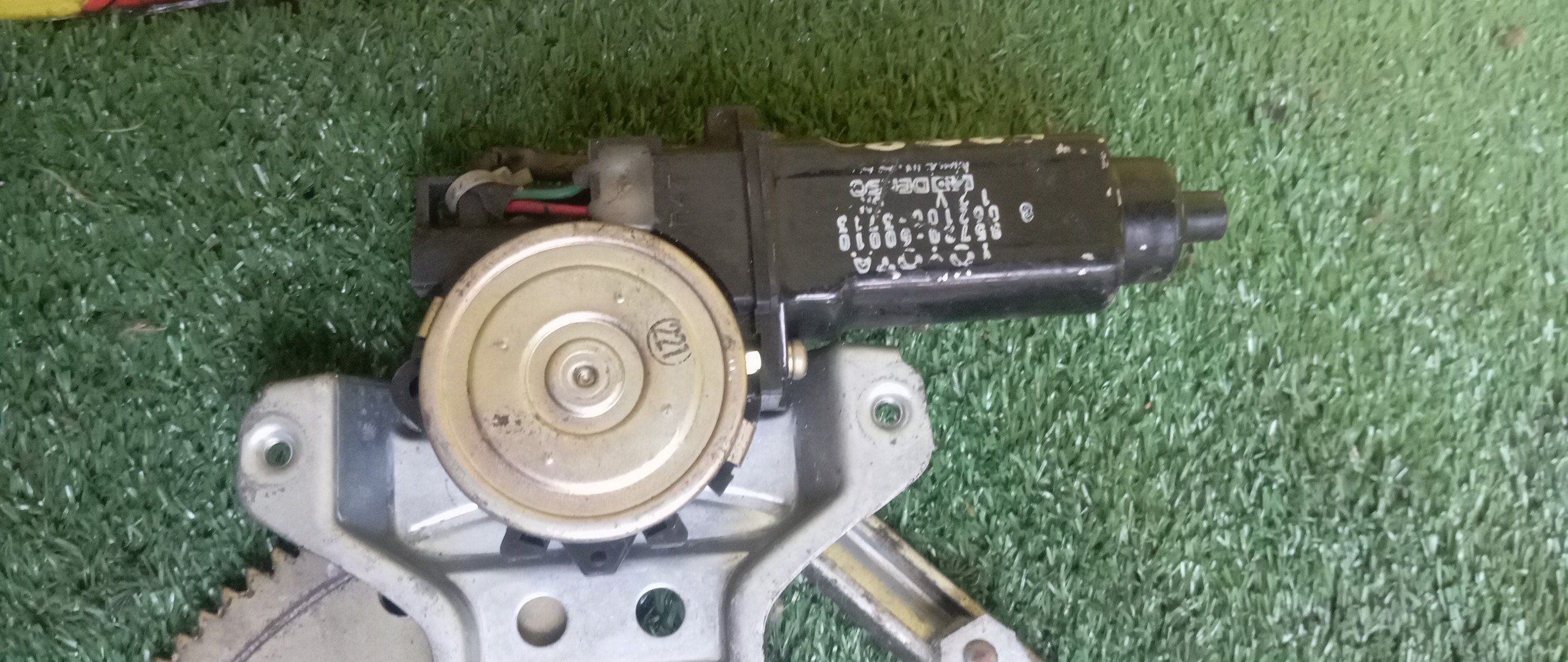 СТЕКЛОПОДЪЕМНИК/TOY/LAND CRUISER/FZJ80G/HDJ81V/HZJ81V/F/L