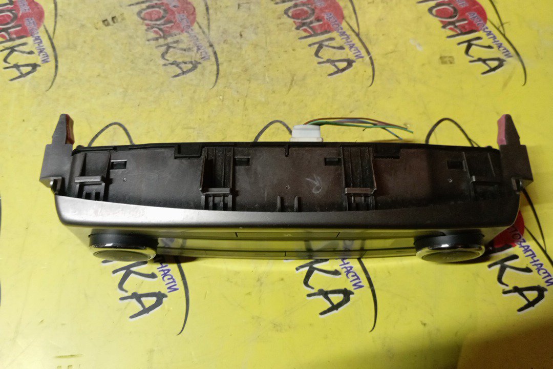 БЛОК КЛИМАТ-КОНТРОЛЯ/TOY/AVENSIS/ZRT272W