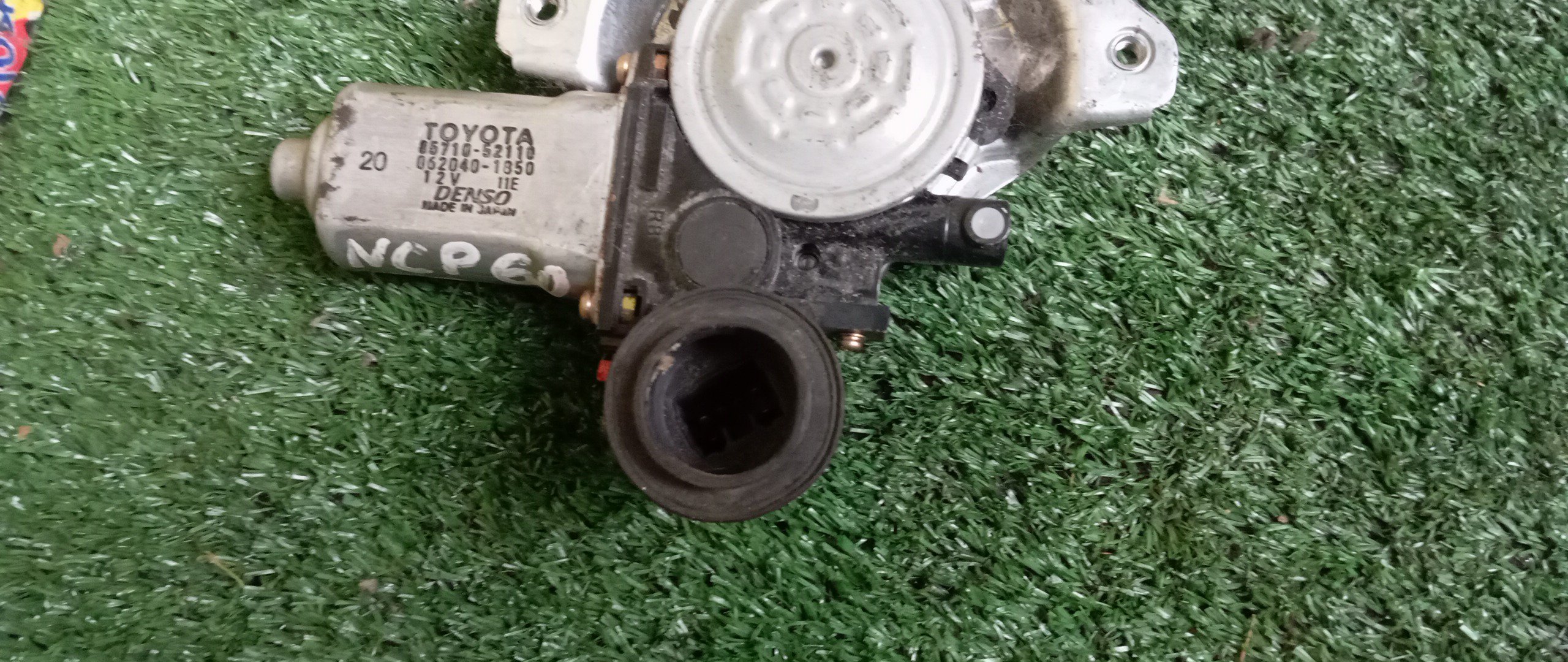 СТЕКЛОПОДЪЕМНИК/TOY/IST/NCP60/NCP61/NCP65/F/R