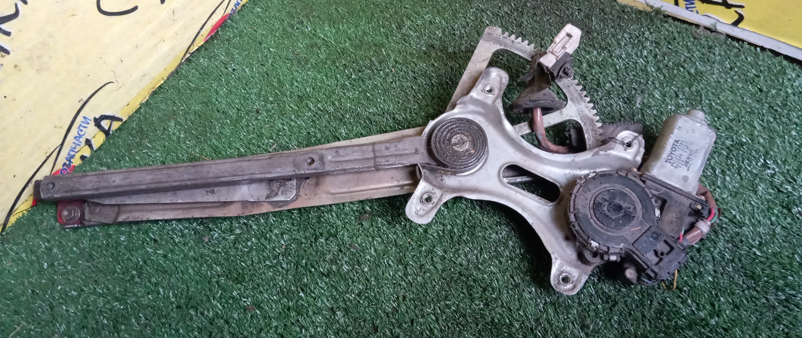 СТЕКЛОПОДЪЕМНИК/TOY/ARISTO/JZS160/JZS161/F/R