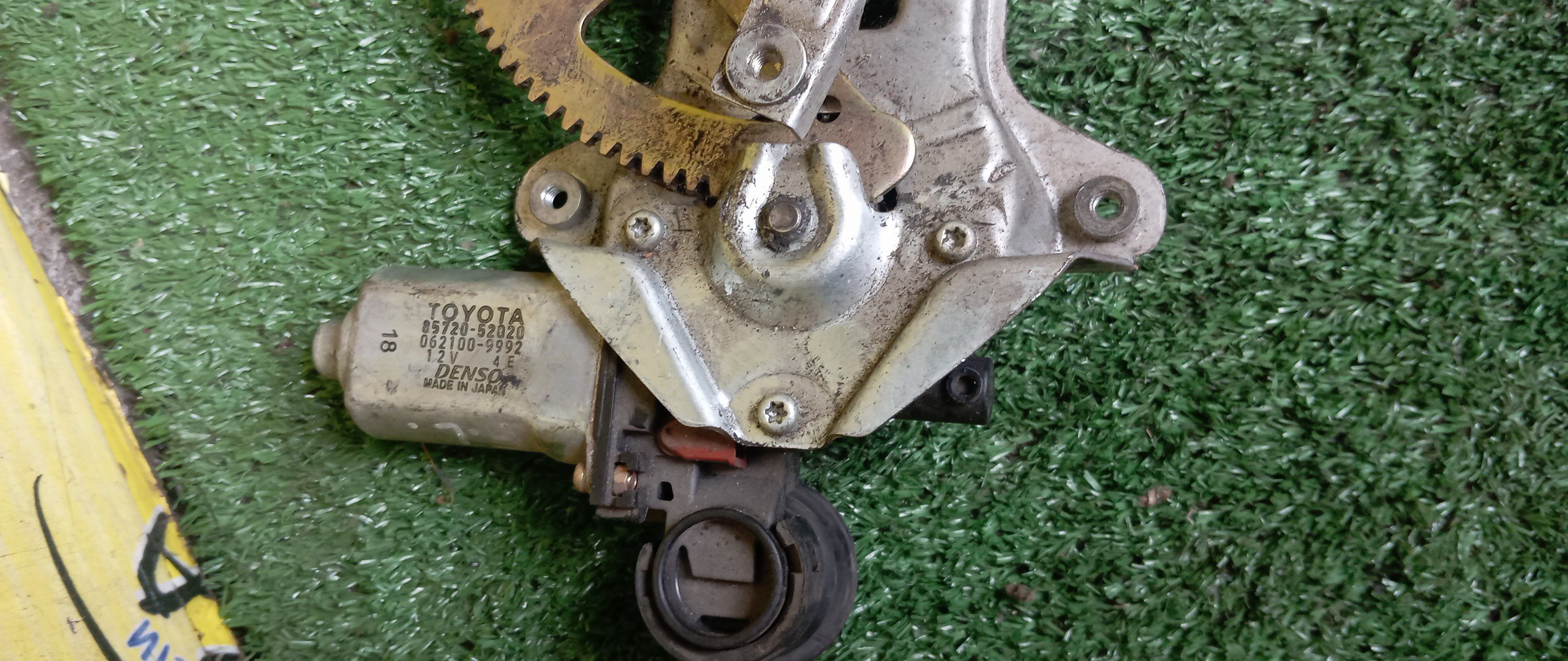 СТЕКЛОПОДЪЕМНИК/TOY/FUNCARGO/NCP20/NCP21/NCP25/F/L