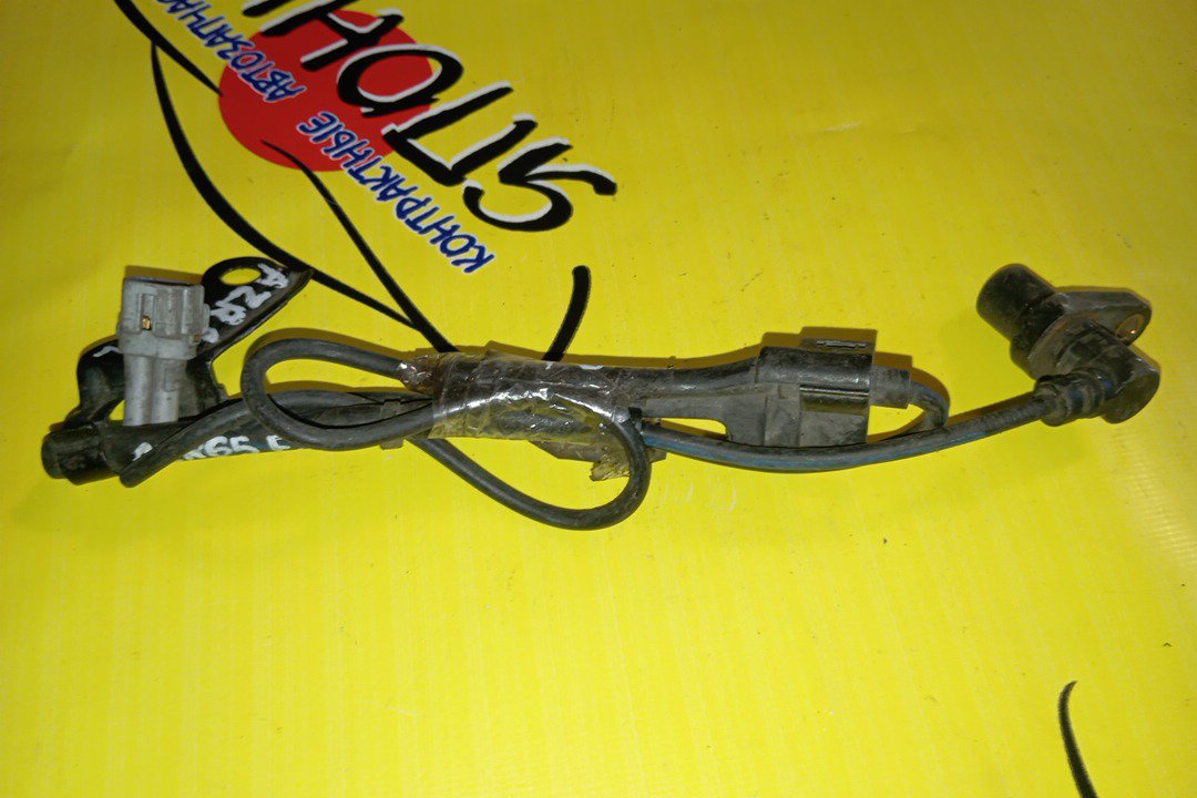 ДАТЧИК ABS/TOY/IPSUM/NOAH/ACM21/AZR60/F/L