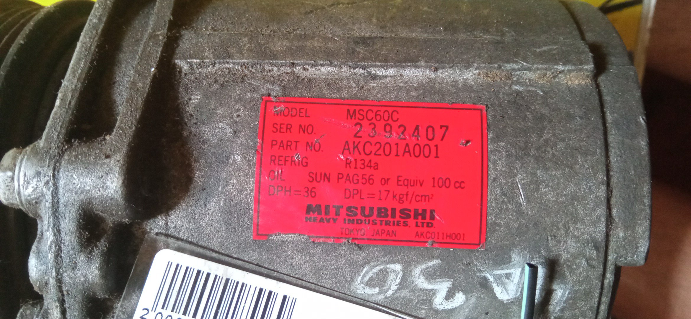 КОМПРЕССОР КОНДИЦИОНЕРА/MMC/4A30/4A31/PAJERO MINI/H56A/H51A/ТРУБКИ РЯДОМ/MSC60C