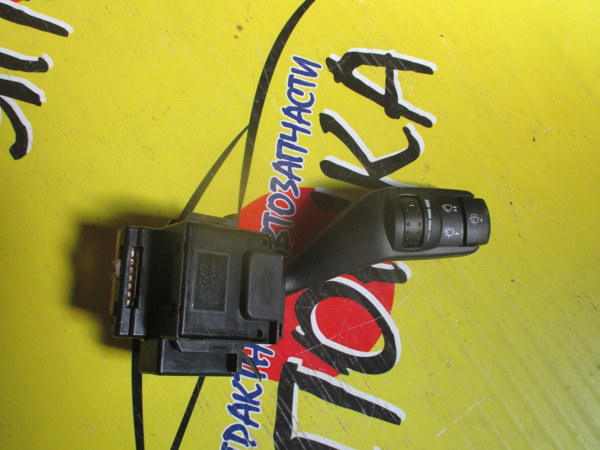 ГИТАРА/FORD/FOCUS 2/CB4/ВОДА