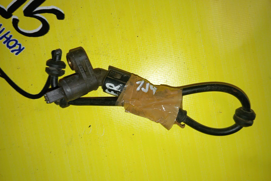 ДАТЧИК ABS/VW/GOLF/1J4/F/R