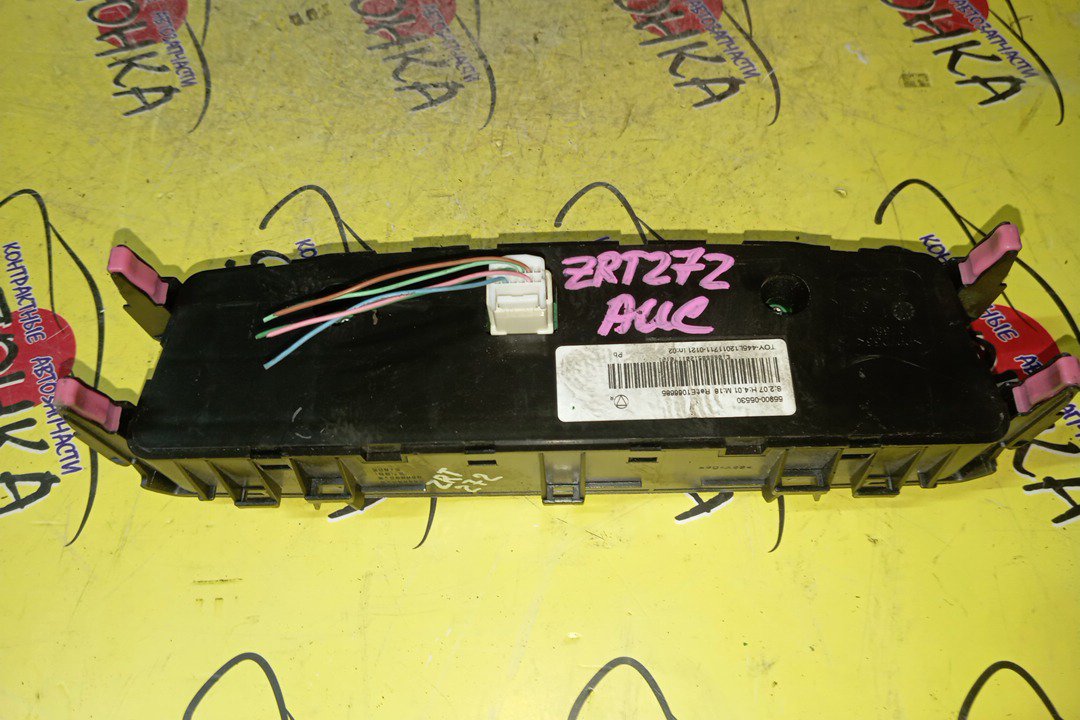 БЛОК КЛИМАТ-КОНТРОЛЯ/TOY/AVENSIS/ZRT272W