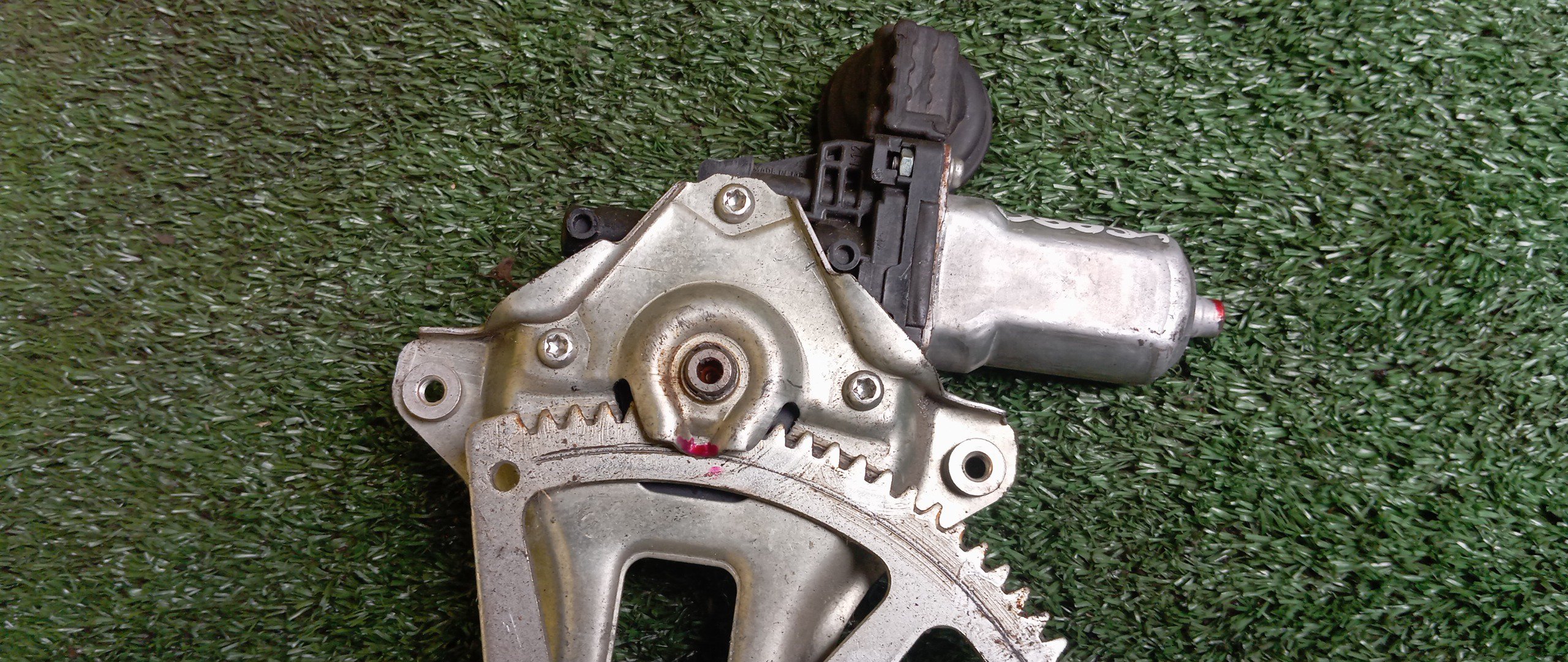 СТЕКЛОПОДЪЕМНИК/TOY/BELTA/CALDINA/IST/PRIUS/RACTIS/WILL CYPHA/YARIS/AZT241W/AZT246W/KSP92/NCP100/NCP105/NCP110/NCP115/NCP70/NCP75/NCP96/NHW20/NLP90/NSP90/SCP100/SCP92/ST246W/ZSP110/ZSP90/ZVW30/ZVW35/ZZT241W/F/L