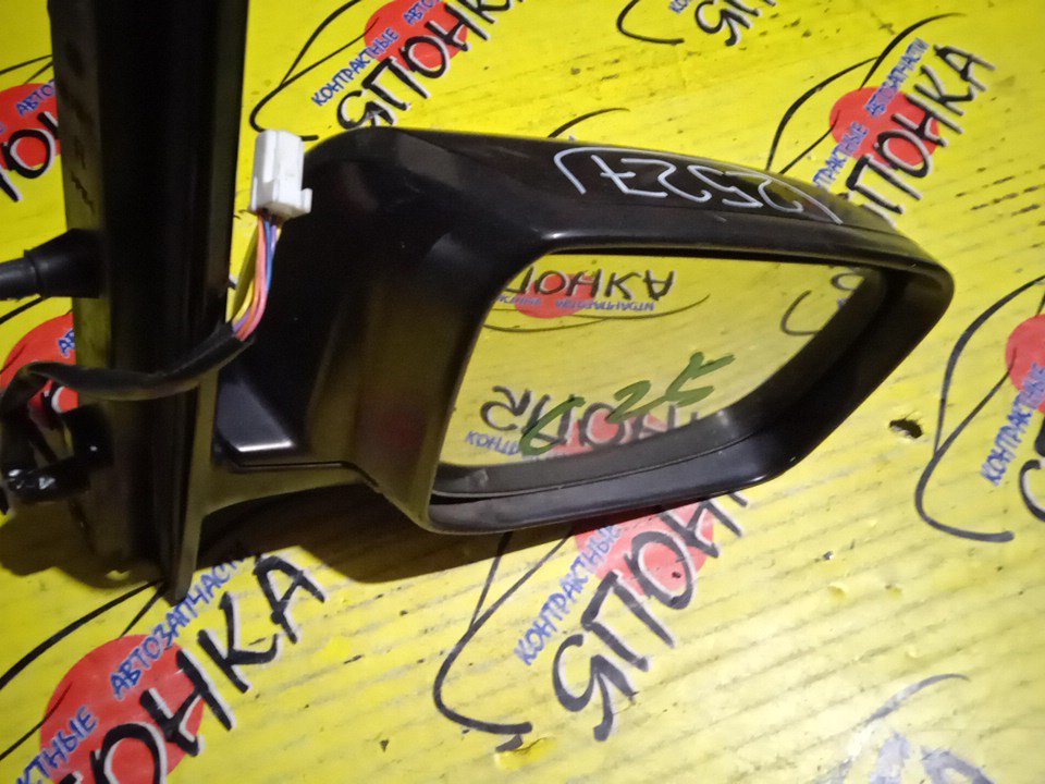 ЗЕРКАЛО/NIS/SERENA/C25/CC25/CNC25/NC25/5КОНТ./R