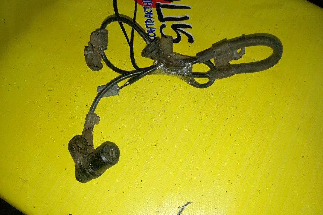ДАТЧИК ABS/TOY/CARINA/EXIV/CELICA/ST200/ST202/B/R
