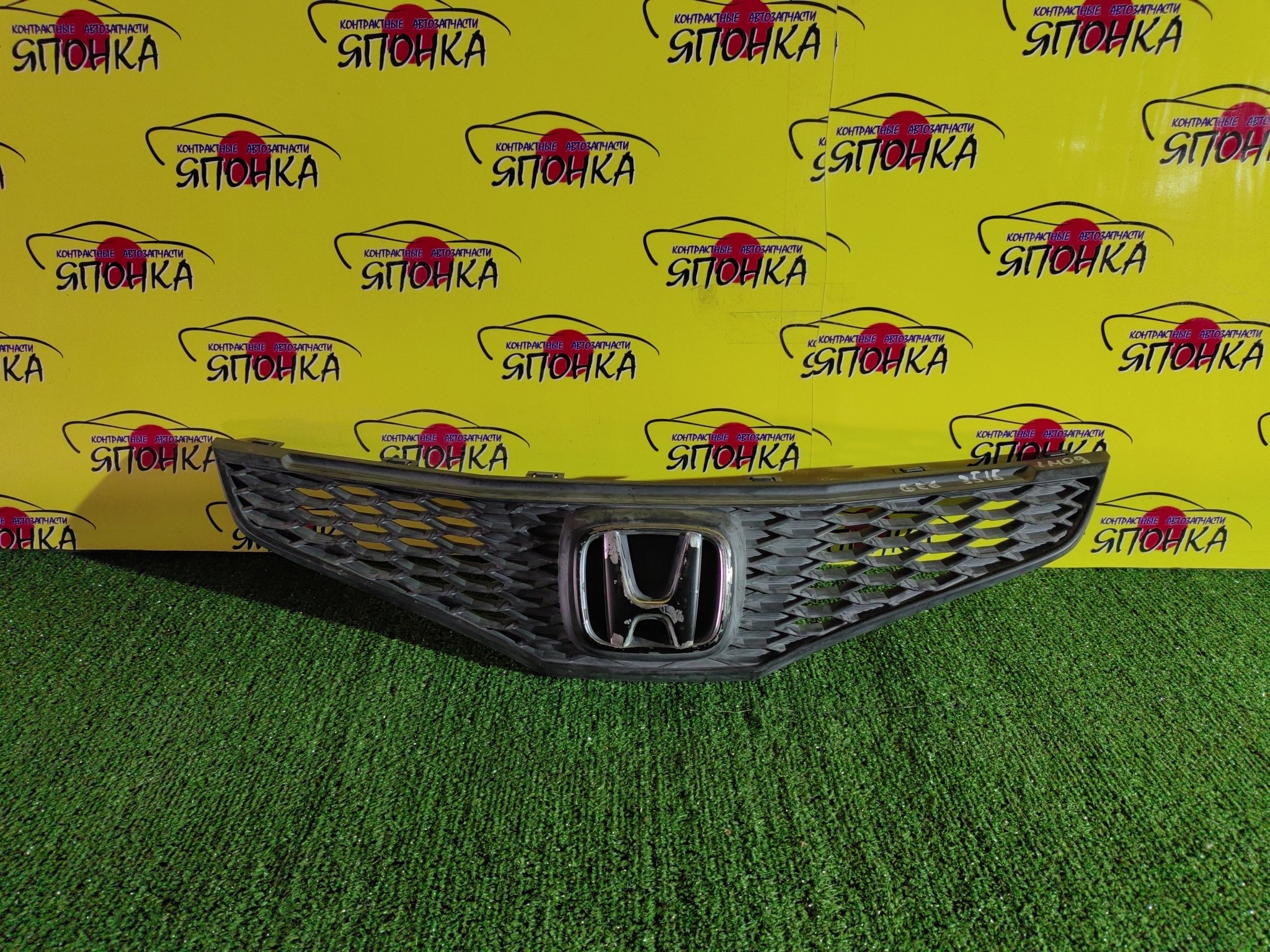 РЕШЕТКА РАДИАТОРА/HON/FIT/GE6/1 МОДЕЛЬ