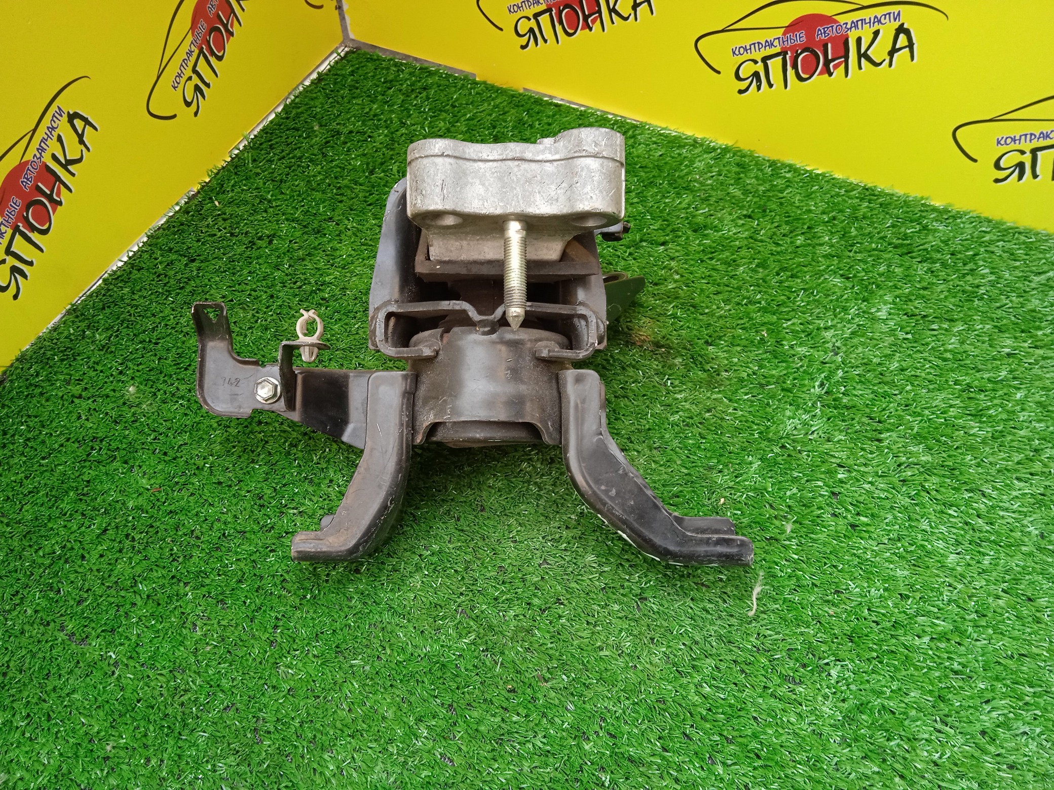 ПОДУШКА ДВС/TOY/AVENSIS/ZRT272/3ZRFAE/F/R